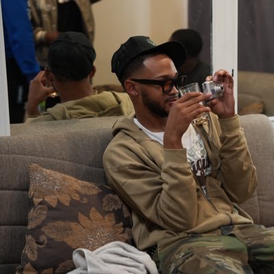 chauncyver's profile picture. actor, filmmaker | howard alum | scad | 1914