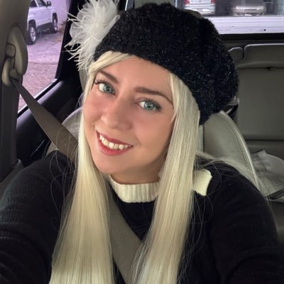 HeidiCabrera17's profile picture. 🇲🇽Abogada & Comunicóloga. Fan de viajar y la comida IG: cabrera_heidi DIR.Revista Encuadre @journalencuadre Post a título personal. Madre 💙No MD🚫