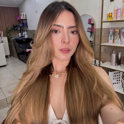 kmichelleee04's profile picture. Moti te extraño💔