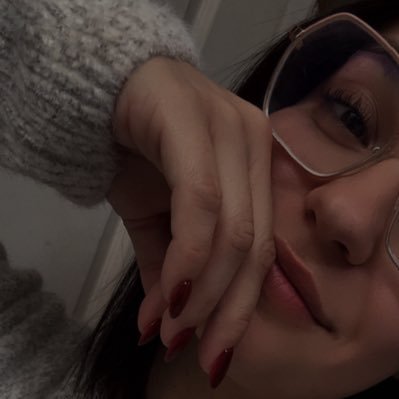 Anndromedadel95's profile picture. Desastre de persona escondido en 157cm🌵| friki fan de Harry Potter ⚯͛⚡Ravenclaw🦅| Borde y antisocial por naturaleza 😁✌🏻