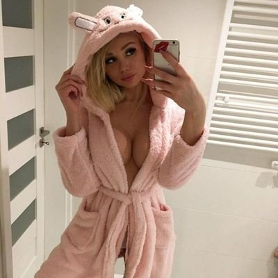 ajala4073's profile picture. 