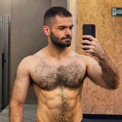 eldenbrns's profile picture. Dev |
Hobbyist Artist