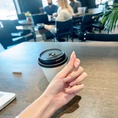 ucchleat's profile picture. 旅好きの私は、タイの陽、シンガポールの秩序、アメリカの自由を投資に活かす🌞