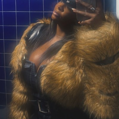 CANT_sit_withus's profile picture. 