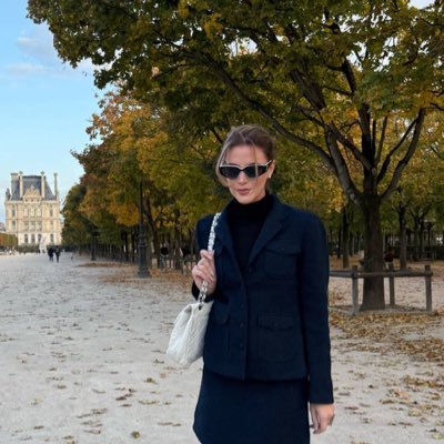 AlexandrosKasa's profile picture. 📢Books, business🌭 brunch, and rhythm⏲I fully savor every space I encounter.❌This post does not constitute investment advice; please consider it carefully.