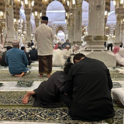 O73275's profile picture. Avant ont mettais du coeur à - Powage et maintenant ont •mer du coeur à Palgorichme  🫡🇸🇦🇫🇷🇲🇦