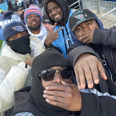 YEAMFKA's profile picture. We going to talk Titans and a bunch of other shit lol!!!