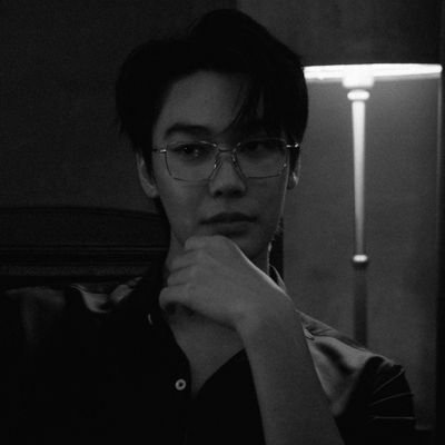 equavtion's profile picture. 𝗙𝗜𝗖𝗧𝗜𝗢𝗡𝗔𝗟. Caius William. RV6MS2002 — Charm & Herbology.