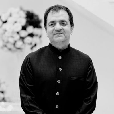 SeydMH's profile picture. Don't decrease the goals... increase the efforts