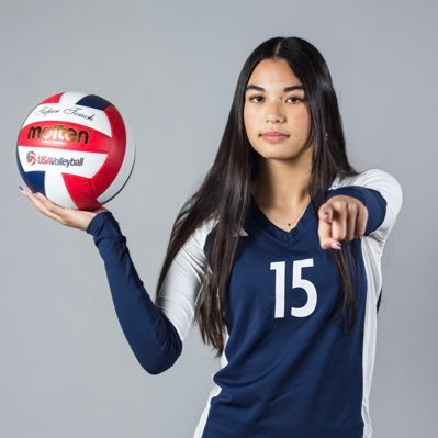 SydneyRincon29's profile picture. Class of 2029 | 5’10” Setter/RS | Actyve 15-1 Navy | Sierra Canyon | https://t.co/vGIp4DahKY |