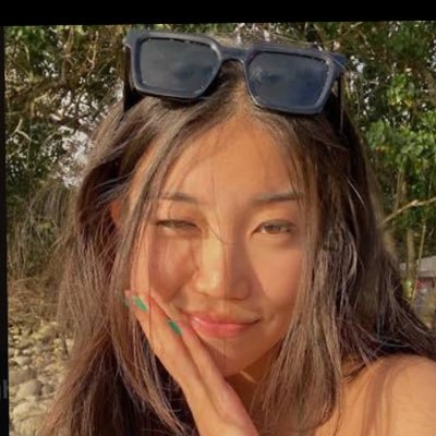 Smoothlee12's profile picture. Love you long time