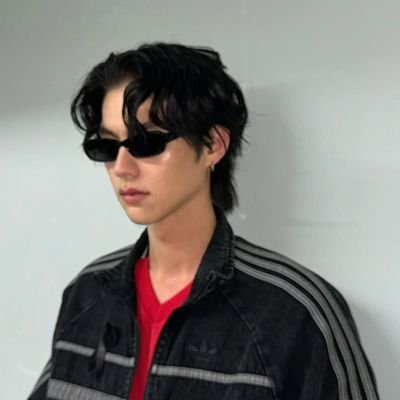 NKulsin's profile picture. ติ่งแบบไกลๆๆ 🐋🌞 #bbrightvc
I will beside you.(walk together)
รับแต่คนพลังบวกนาจา
เมนน้องไบร์ทครับ

you made me smiling on the inside.