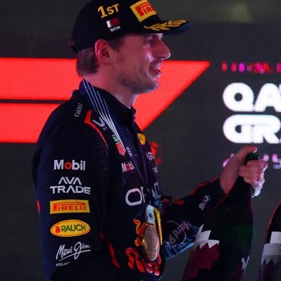 RATAALAD4's profile picture. ㅤㅤㅤㅤㅤㅤ 25. 🐀 . ᥐ ꒰ MX ❥ ∬ he/him 🏳️‍⚧️ 🏳️‍🌈 #ᴅᴄ #F1 #vk