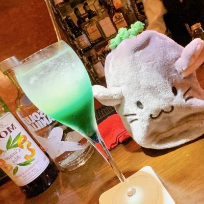 yoi_top4's profile picture. 𝚃𝙾𝙿𝟺/𝚂𝚒𝚘𝚛/🐮🐱 多趣味 好きな事を好きなように呟きます。