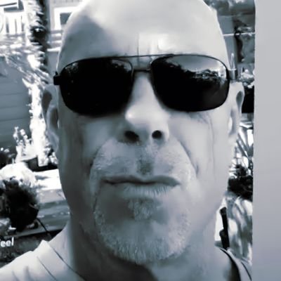 VoyceReason's profile picture. People and planet before profit.
Former journalist. Hypocrite hunter. Sarcastic optimist. Feminist. Mostly 🇨🇦 content.