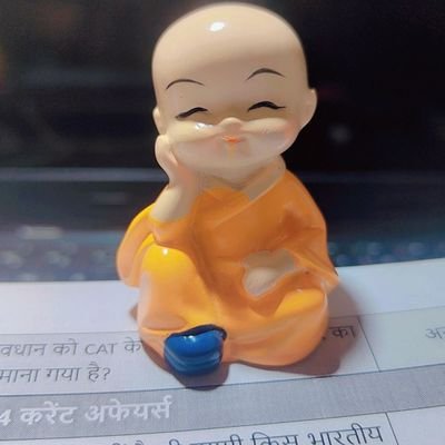 AyodhyaSePragya's profile picture. अपनी सोच, अपने शब्दों और अपने संस्कारों के साथ 💫”
“शांत रहो, वक्त सब समझा देगा 🌙”
“Faith in Karma • Love for Simplicity 🌸”
“Words from the soul of Ayodhya 💫