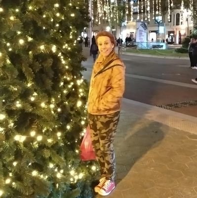 SuavePili's profile picture. †CALLAR ANTE LA INJUSTICIA NOS CONVIERTE EN CÓMPLICES.
VIVIR CON MIEDO ES ESTAR PARCIALMENTE MUERTO.
REBELDE CON CAUSA Y GUERRERA DE LAS CAUSAS... ¿PERDIDAS? 🌱