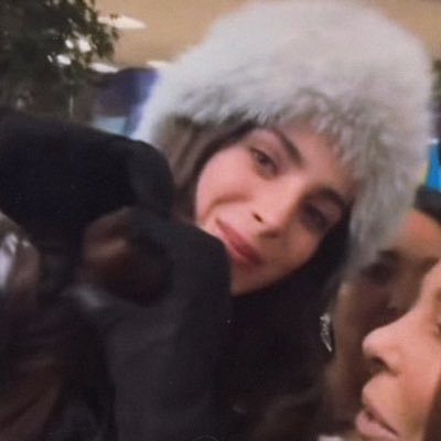 mielecitam's profile picture. me cago de risa