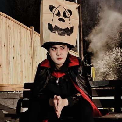 heyjollibae's profile picture. ig: @jdrvmercado | dump account | not a content creator, just my SPG rants