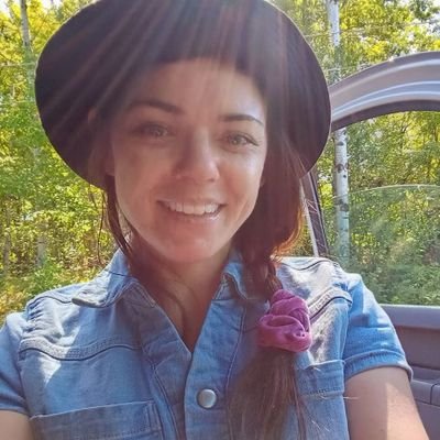 fzzypnkscks's profile picture. 