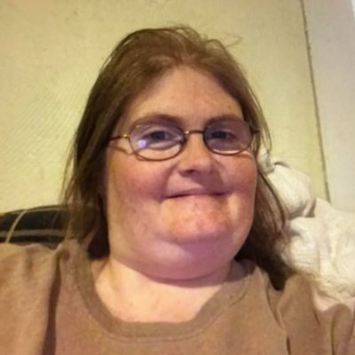 lindagnec's profile picture. 