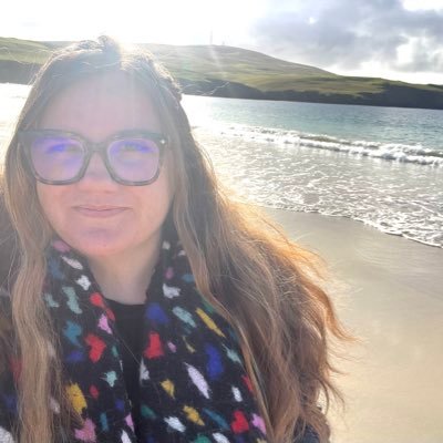 Peeple_Laura's profile picture. Project Manager (Families Learning Together - Scotland) at Peeple. Tweeting mainly about work & all things children & families 🌈