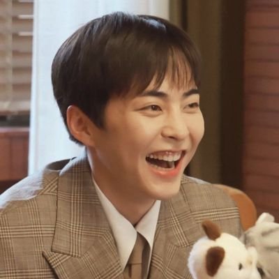 Shaira_CBX_EXO's profile picture. Exo-l 
saw 7/9

bias: XIUMIN