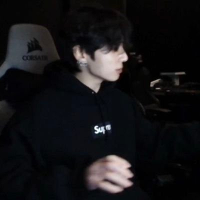 jk_v1230bts's profile picture. 一生の愛情保存箱　@v_jk0901bts