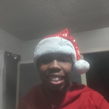 Paris10574066's profile picture. I love watching RWBY ♥️🤍🖤💛, How to Train your Dragon 🐲,The Dragon 🐉 Prince. Taken by the most beautiful girl in the world @deanime_