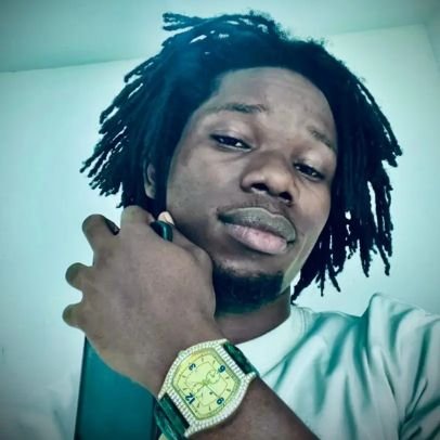 chukwuemek74923's profile picture. 