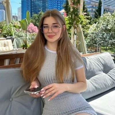 Sarah30076's profile picture. Bear markets teach valuable lessons about risk 🐻⚠️