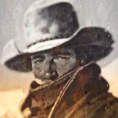 SantiagoArtis's profile picture. (Lic. Historia del Arte, Mag. Museología)