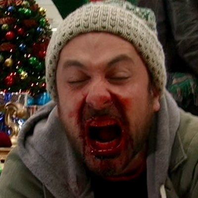 synthpansy's profile picture. music and vampire enthusiast. legal adult