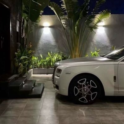 wa2o3o's profile picture. 𝟗𝟎🥈