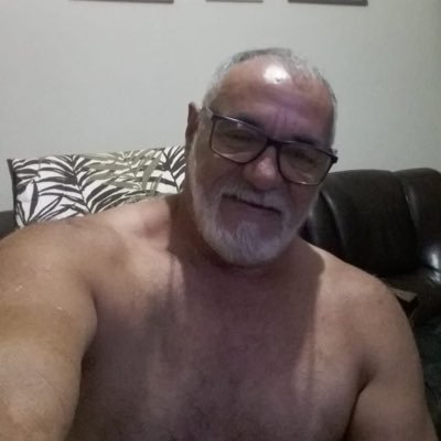 stephaura30's profile picture. 