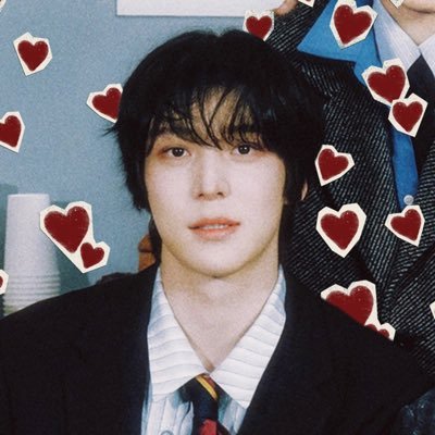 yunhwagii's profile picture. 