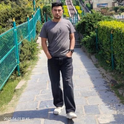 Ashraf_ahmad78's profile picture. We as a Muslim have no prblm with Jews 
we rspect Jews people as others.But we totally against Zionist idiology & occupier of Palestinians 🇵🇸 land.
free 🇵🇸