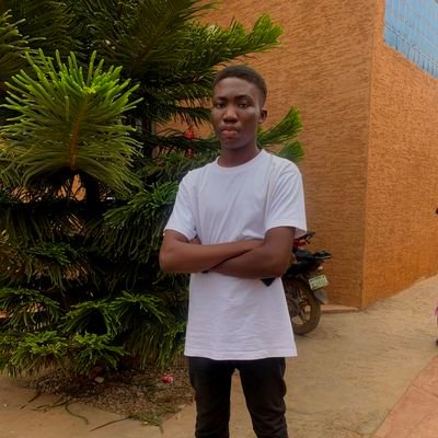 Nathanael_001's profile picture. Aspiring Fullstack dev || HTML CSS JS and React || Learning and Building 🕛|| Tech || Growth🪜|| Consistency || Open to connecting with devs and learners 🚀.