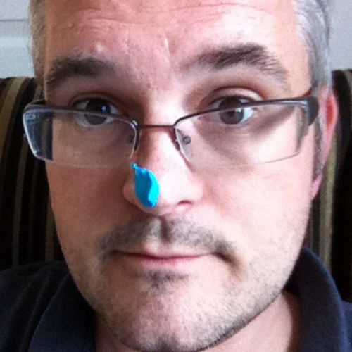 anezzle's profile picture. 