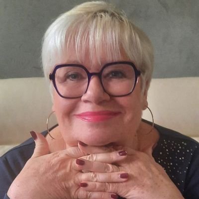 FabienneBrugere's profile picture. Mariée 3 beaux enfants ! 5 petits enfants.