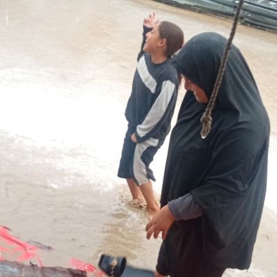 9Zxxcqwmn9's profile picture. Please help Sabah with her treatment for uterine cancer, knowing that she is pregnant and the pregnancy is dangerous for her life. 
Please donate and share