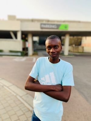 Maanda2007's profile picture. 