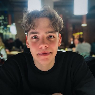 xZombieFX's profile picture. 3D - Houdini FX Artist | Instructor at @voxydevfx | Working: @avilonstudios