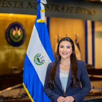AlexiaRiva8897's profile picture. Soy Alexia Rivas de El Salvador y diputada de la República de El Salvador.