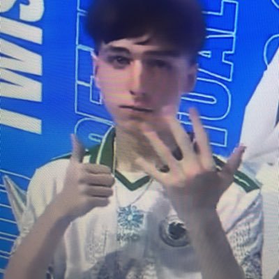 prxzenwtw's profile picture. inquires @vrahrr