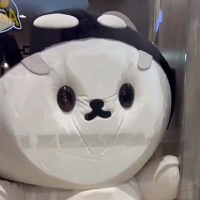 Althoug_k's profile picture. ไม่รู้จะซื้อหวยไปทำไม เพราะรางวัลที่หนึ่งในใจก็คือเธอ  #YinWar