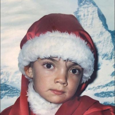 slicededireita's profile picture. Este perfil não tem compromisso com a verdade