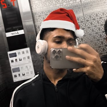 Navineyyyy's profile picture. https://t.co/kK7Jfhyj1h