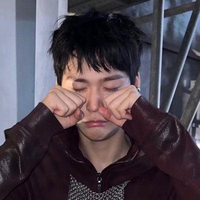 eeuntak's profile picture. eunseok doang