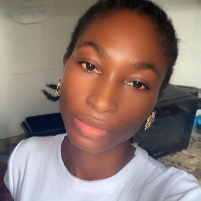 Ninaisfeliz's profile picture. 